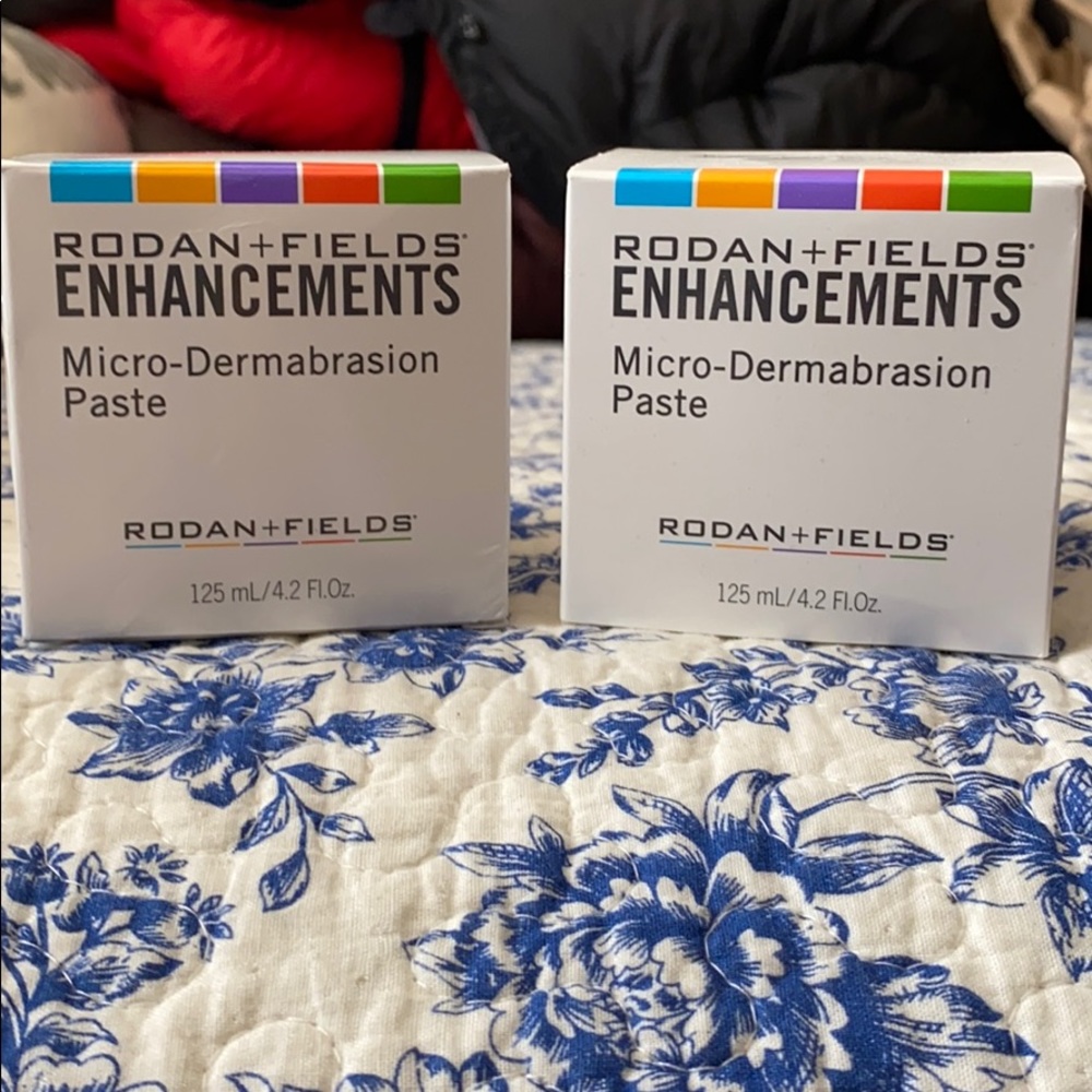 Rodan + Fields Micro-Dermabrasion paste